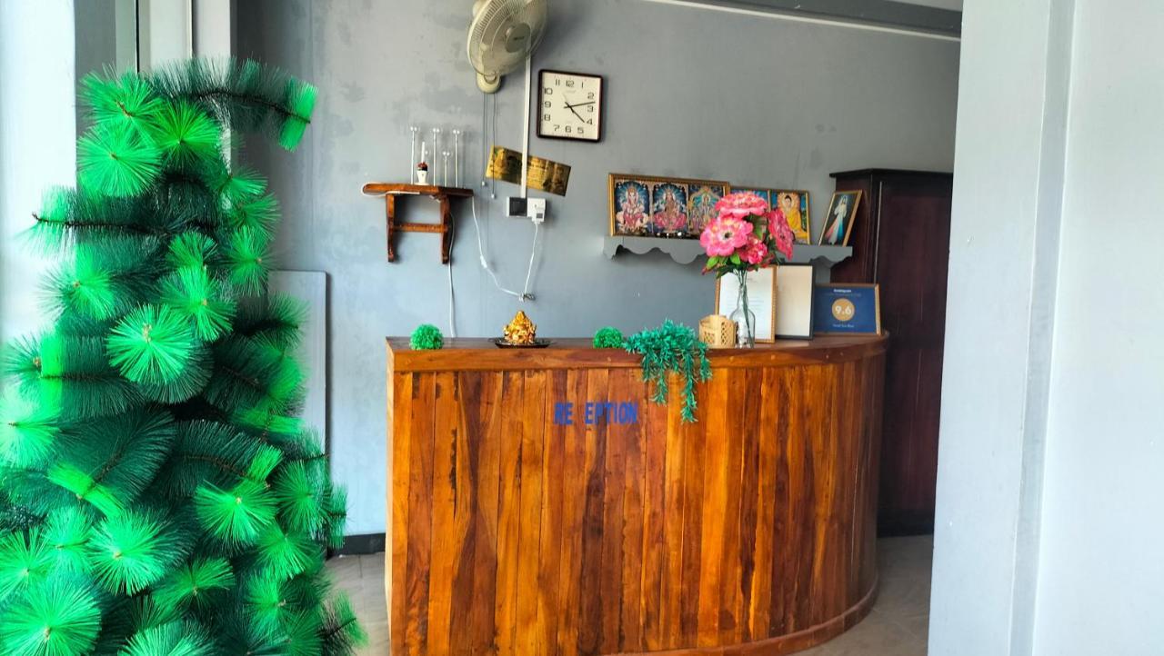 Hotel Sun Blue Uppuveli ภายนอก รูปภาพ