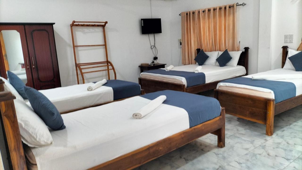 Hotel Sun Blue Uppuveli ภายนอก รูปภาพ