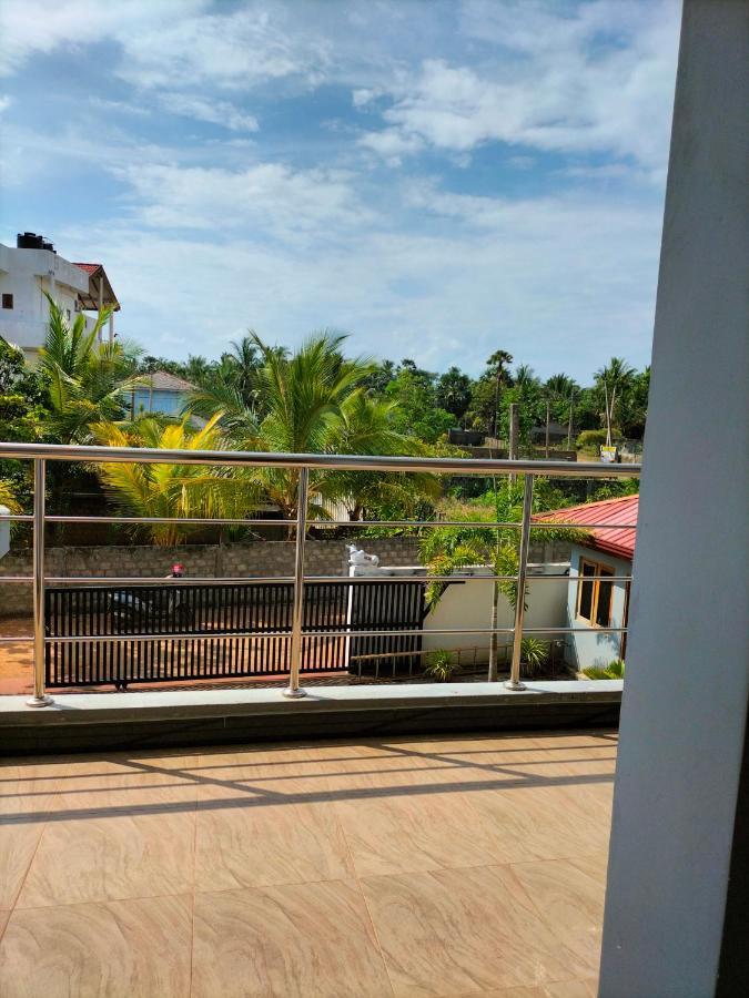 Hotel Sun Blue Uppuveli ภายนอก รูปภาพ