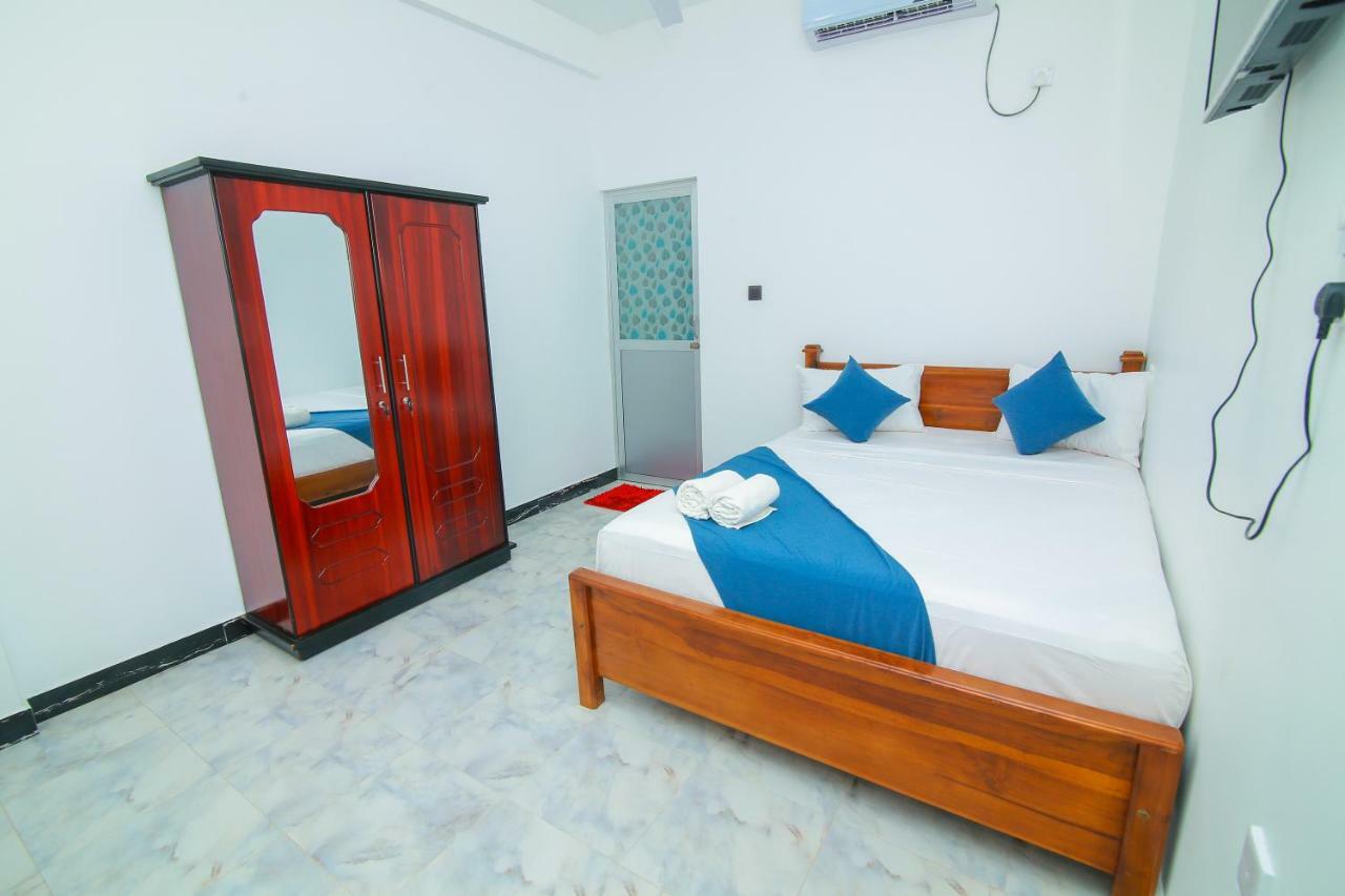 Hotel Sun Blue Uppuveli ภายนอก รูปภาพ